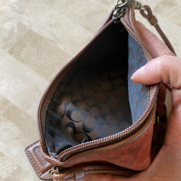 Coach suede wristlet in burnt orange/rust - Picture 4 of 4